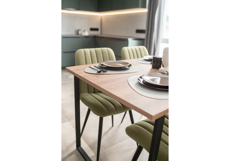 Стол деревянный, Лиман 117 х 77 дуб крафт табачный / черный матовый