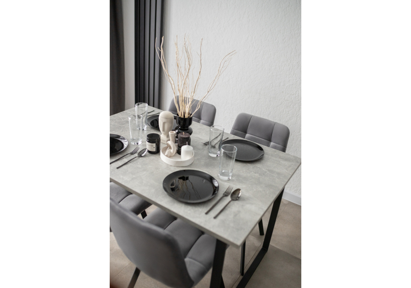 Стол деревянный, Лиман 117 х 77 бетон светлый / черный матовый