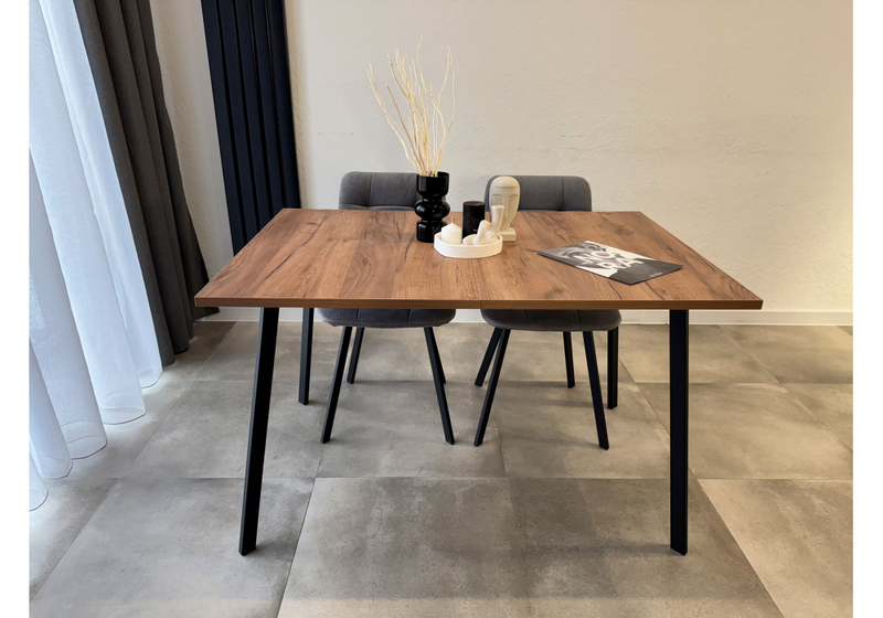 Стол деревянный, Кортни 117 (157) x 77 дуб крафт табачный / черный матовый