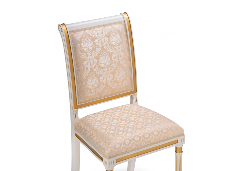 Стул деревянный, Рембрандт молочный / золото патина