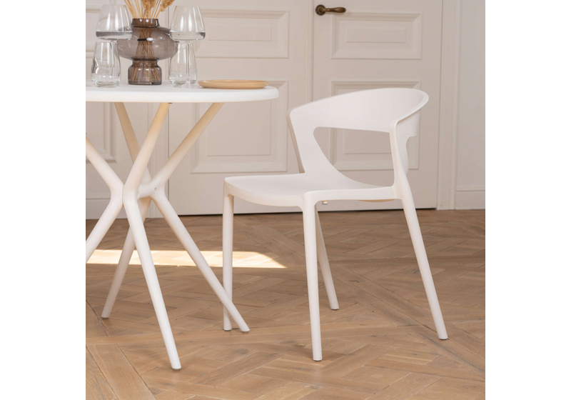 Пластиковый стул, Градно белый