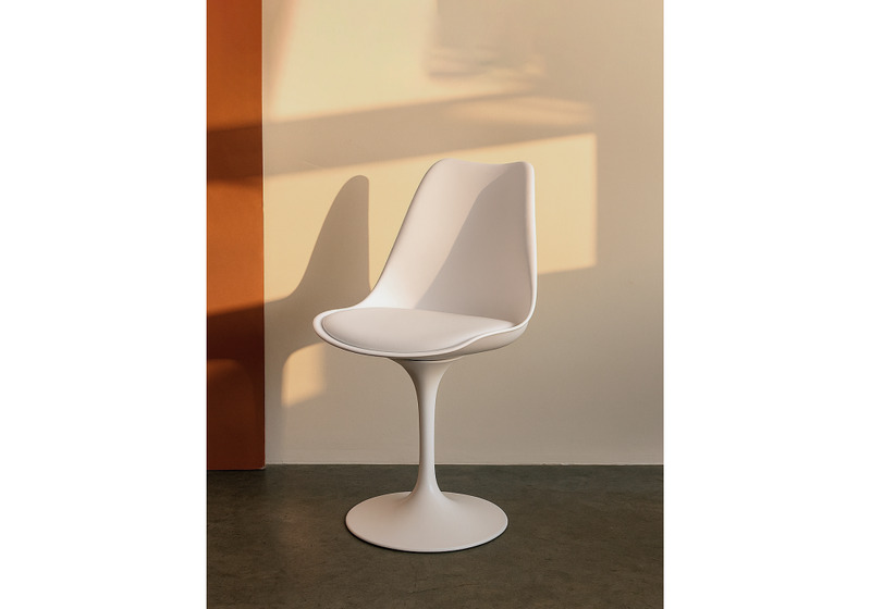 Стул на металлокаркасе, Tulip white