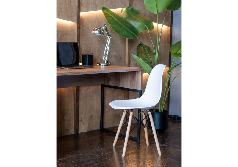 Пластиковый стул, Eames PC-015 белый